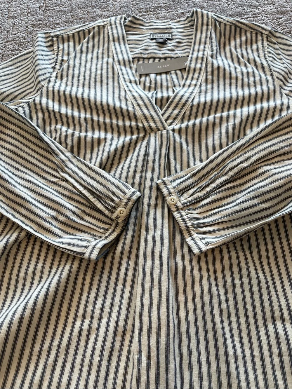 NWT J. Crew Point Sur Cream and Indigo Striped V-Neck Popover Blouse, Size S